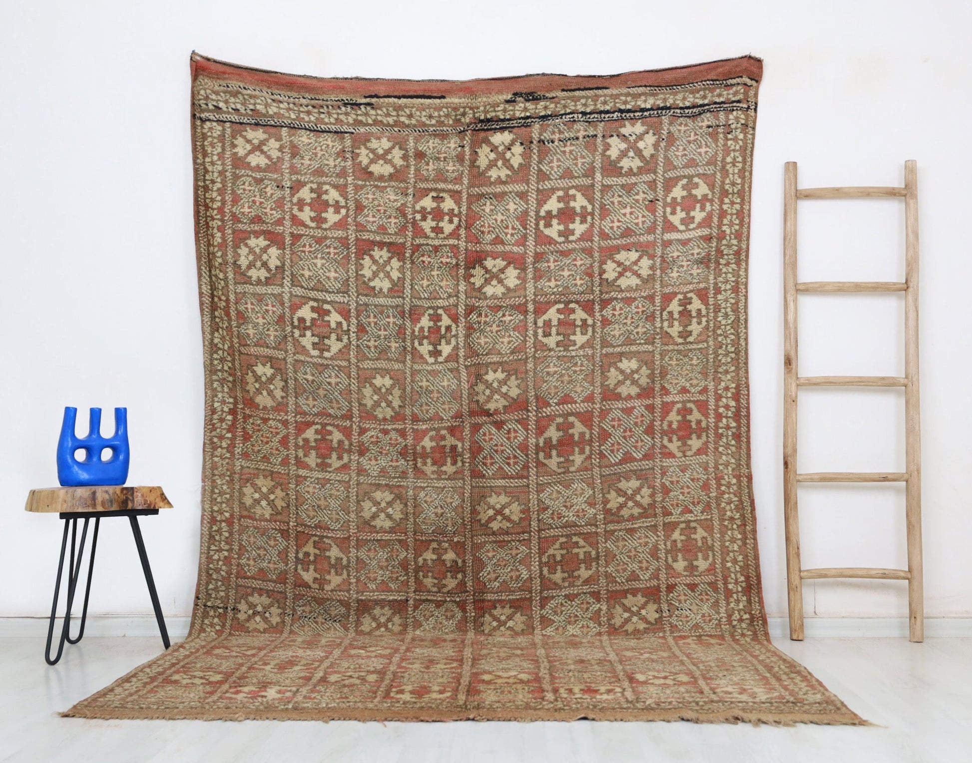 Qazia Vintage Moroccan Rug  5'9" x 9'6" - TrendAura