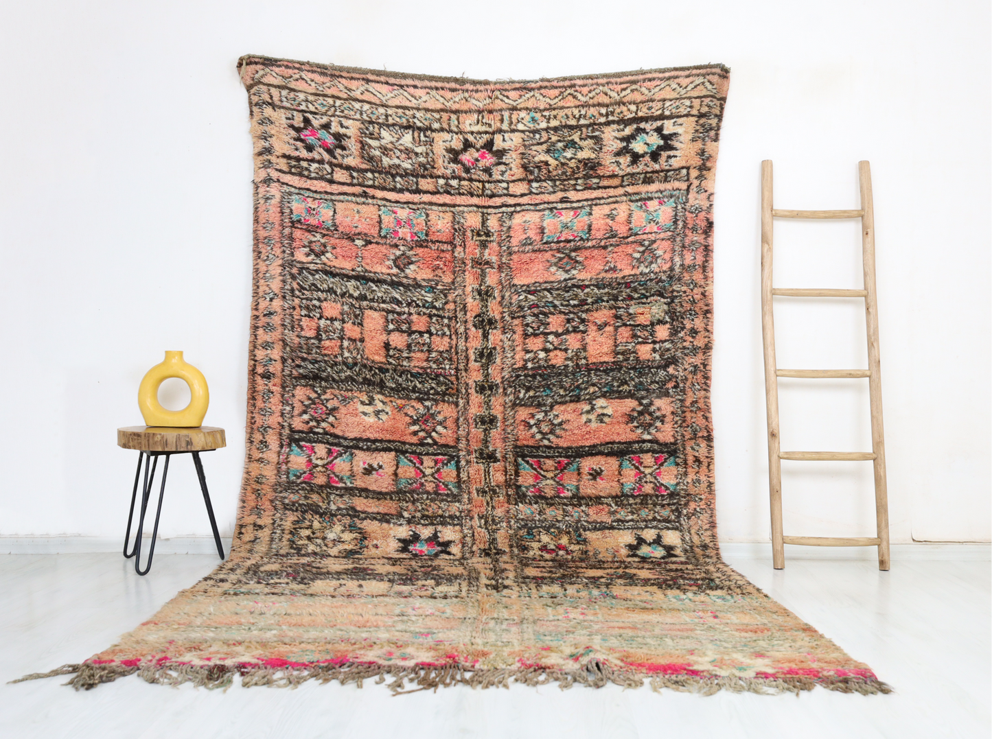Akudad Vintage Moroccan Rug  5'8" x10'7" - TrendAura