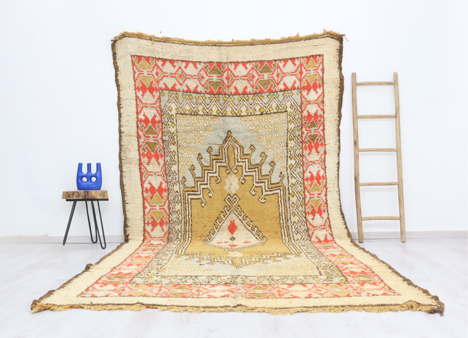 Uzar Vintage Moroccan Rug 6'6" x12'1" - TrendAura