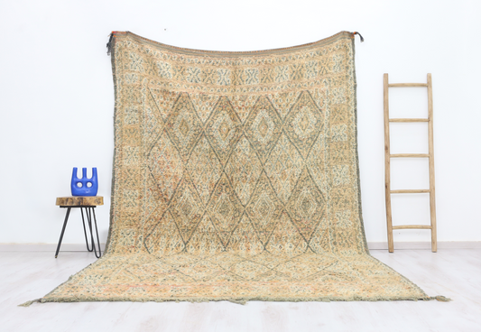 Naytas Vintage Moroccan Rug 7'0" x10'5" - TrendAura