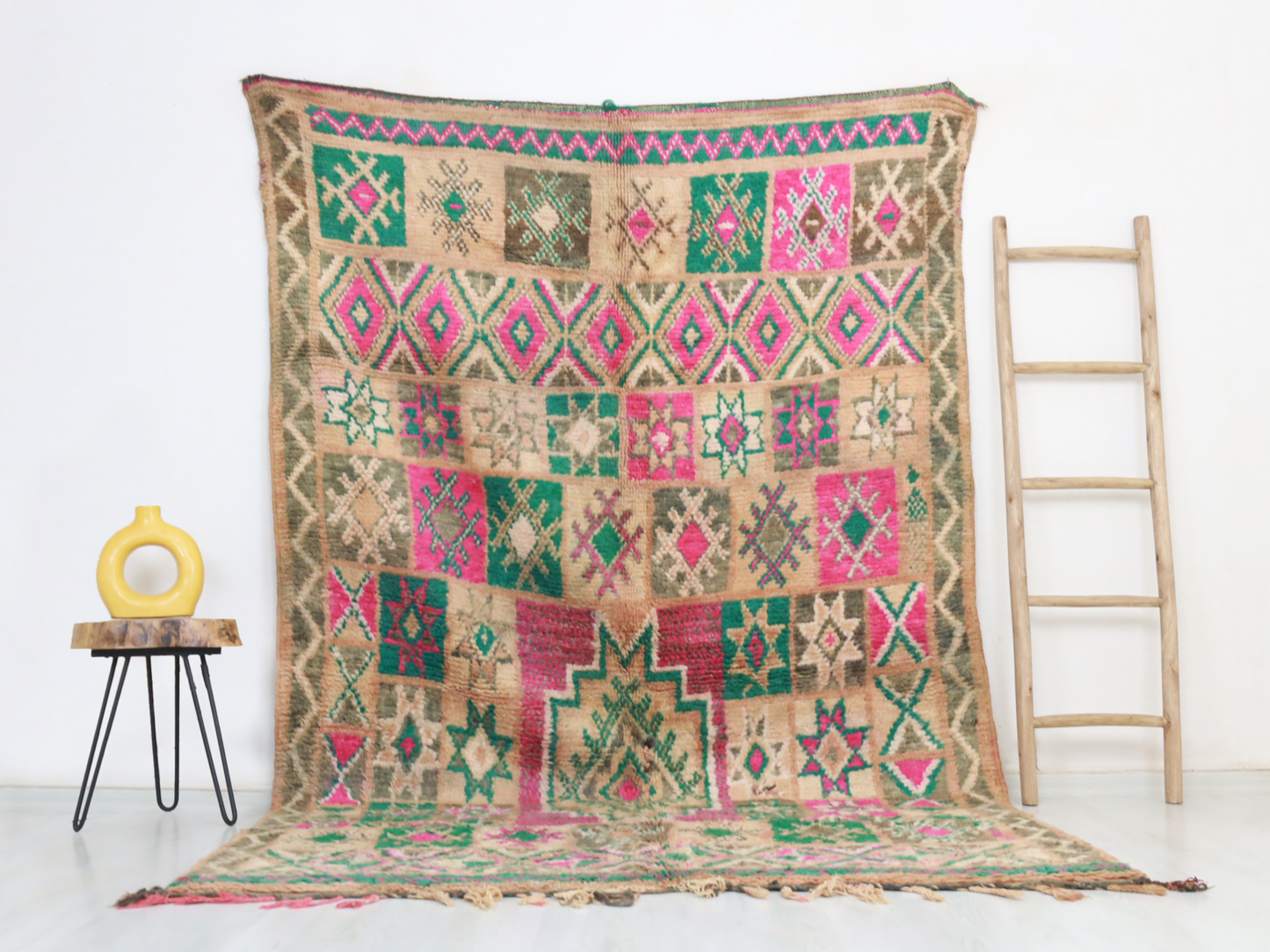 Tinireft Vintage Moroccan Rug  5'9" x9'8" - TrendAura