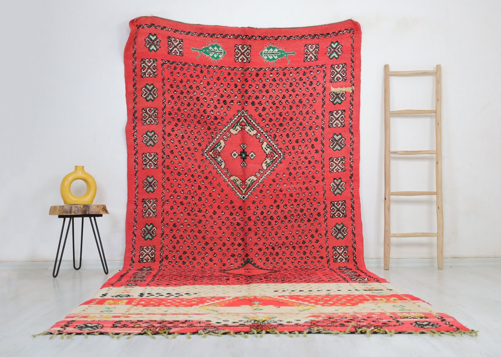 Beti Vintage Moroccan Rug  5'7" x 11'7" - TrendAura