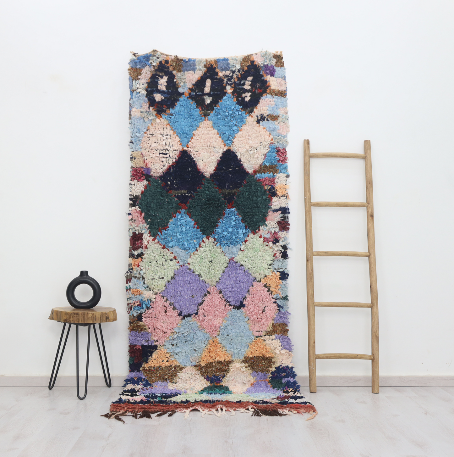 Tihlit Moroccan Rug 3'3" x 7'9" - TrendAura