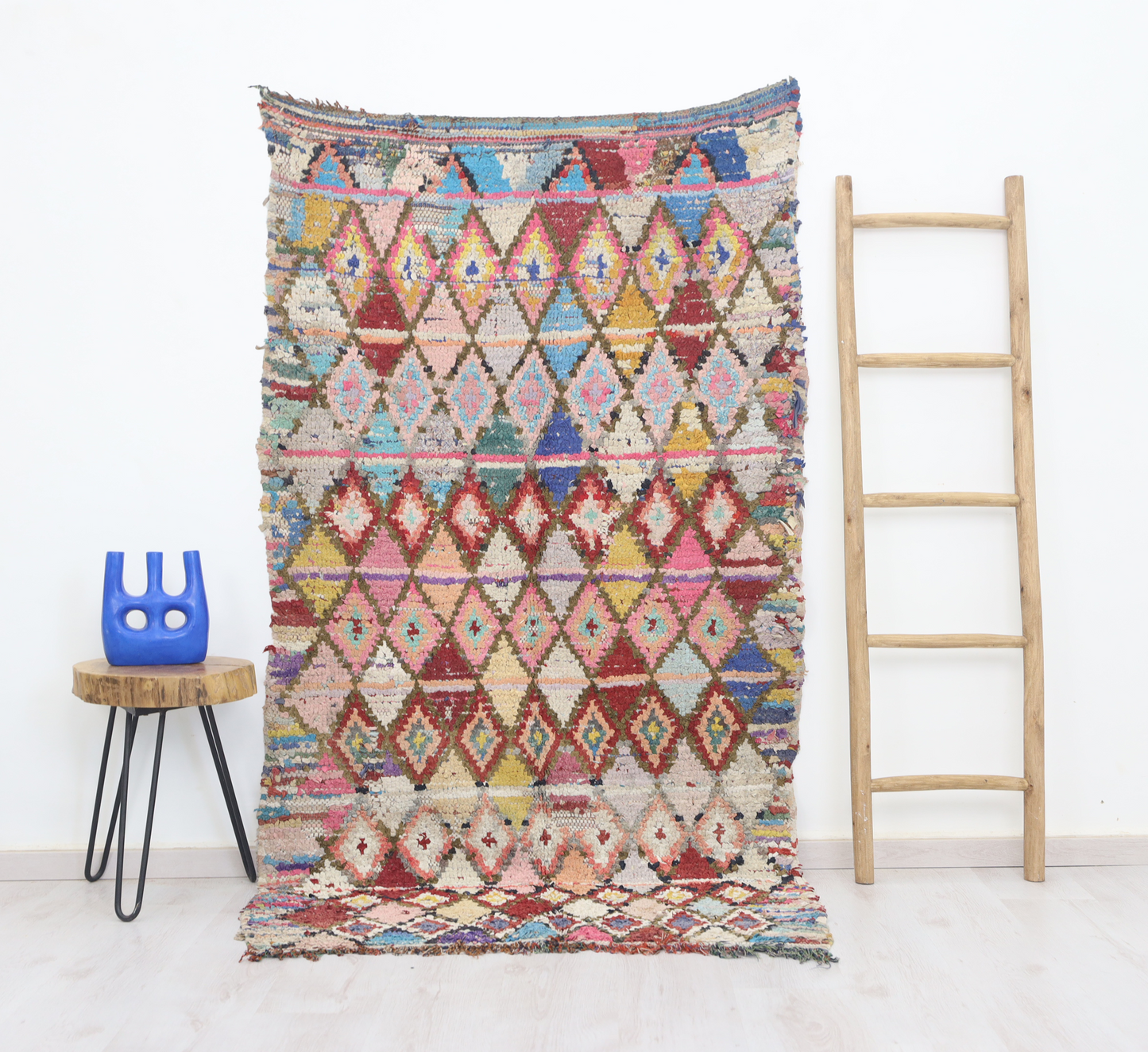 Issid Moroccan Rug 3'7" x 6'8" - TrendAura