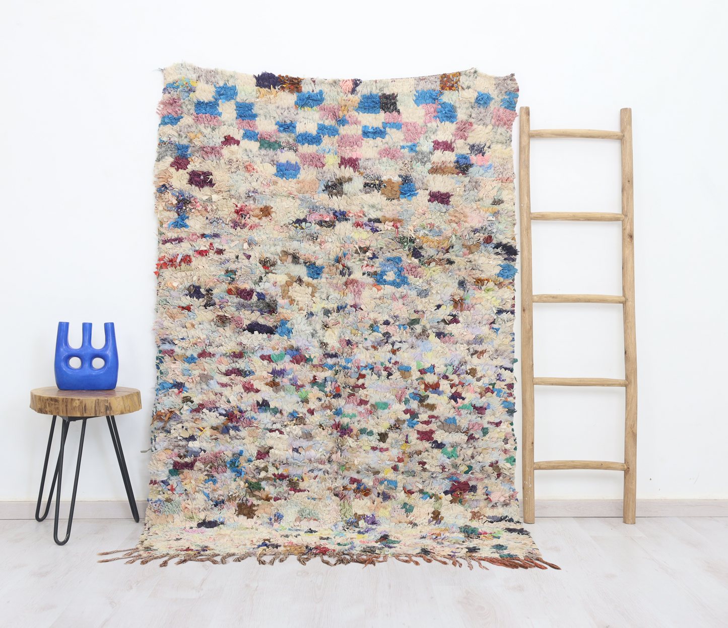 Almas Moroccan Rug 4'1" x 6'3" - TrendAura