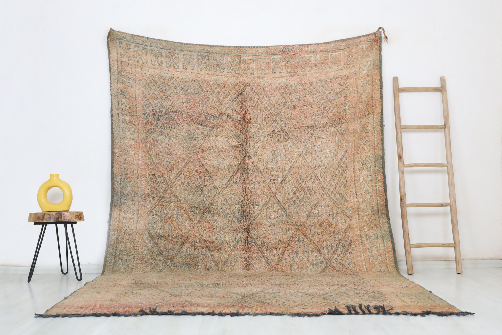 Timont Vintage Moroccan Rug  7'1" x9'9" - TrendAura