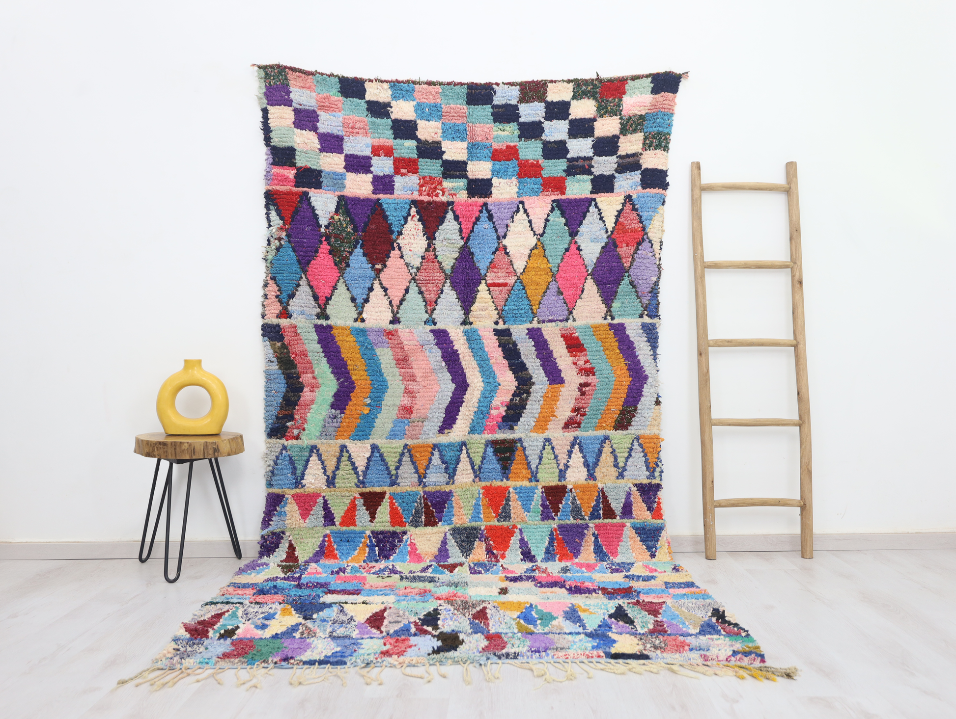 Tifinagh Moroccan Rug 5'0" x 9'1" - TrendAura