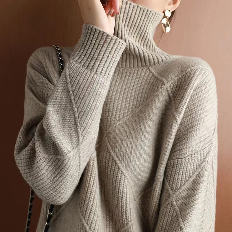 Women’s Sweater with Collar Neck