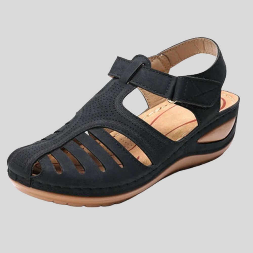 Leola Outdoor Sandals Adjustable Strap For Women Comfort