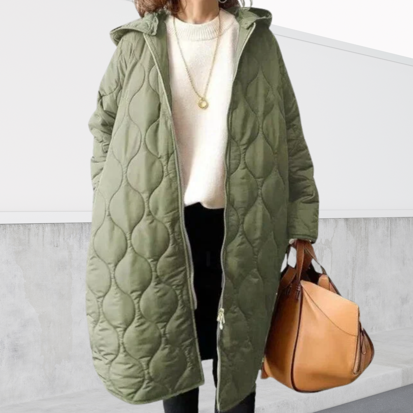 Women's Oversized Hooded Parka with Functional Pockets and Adjustable Cuffs