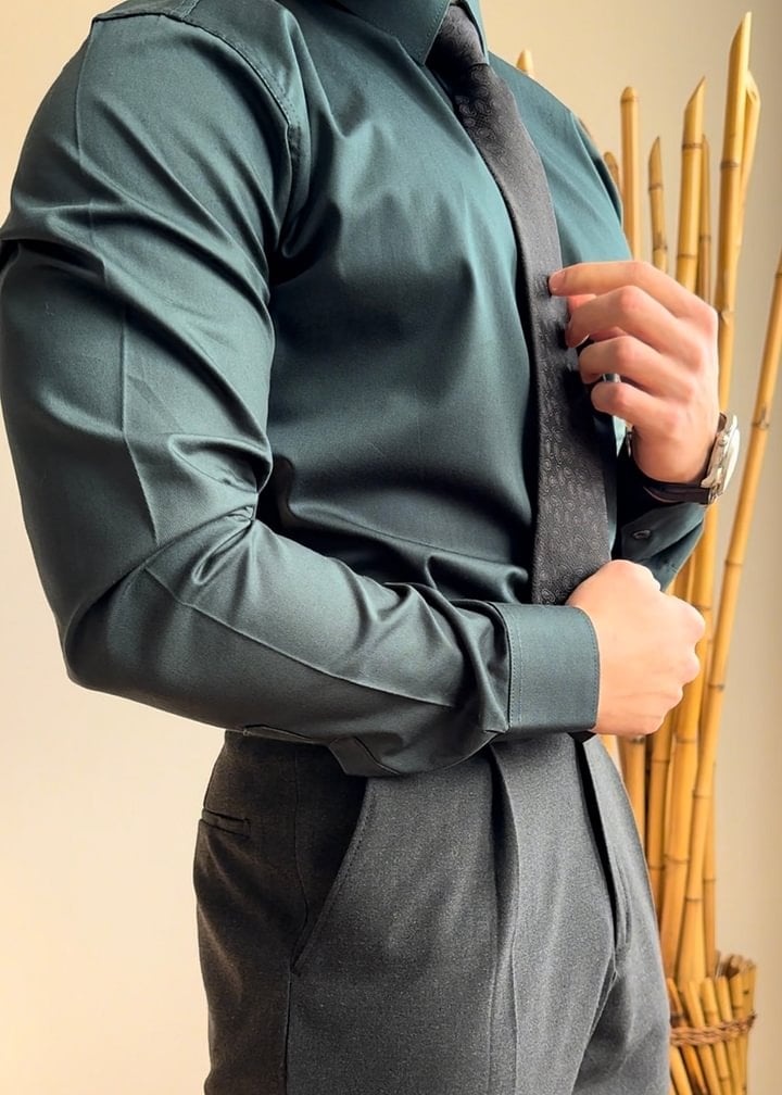 Lucas Classic Long Sleeve Shirt For Men Timeless Fit And Premium Comfort For Style Conscious Men