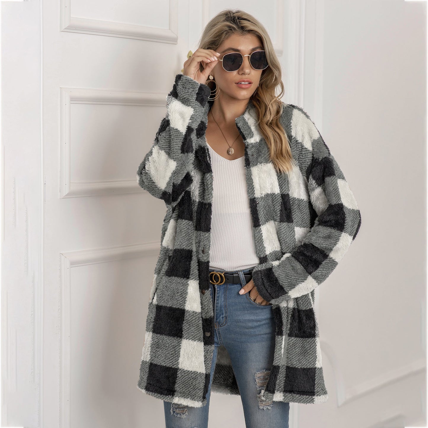 TrendAura Colorblock Fleece Plaid Coat For Women Longline Cozy Warm Winter Essential