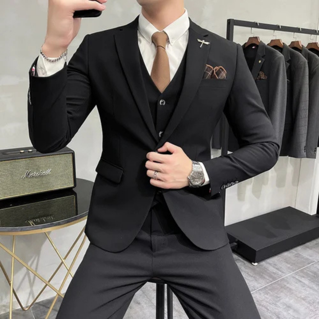 Mens Slim Three Piece Suit Set For Formal Events Elegant Coordinated Jacket Waistcoat Trousers For Professional Men