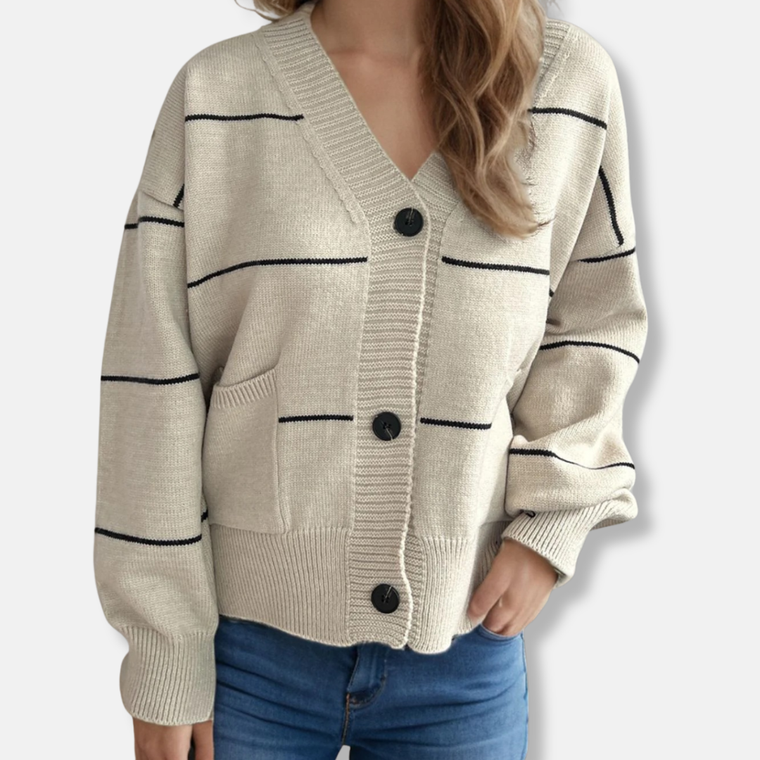 Women’s Cardigan - Medium-Weight Knit - Loose Fit - V-Neck - Hip Length - Long Sleeve