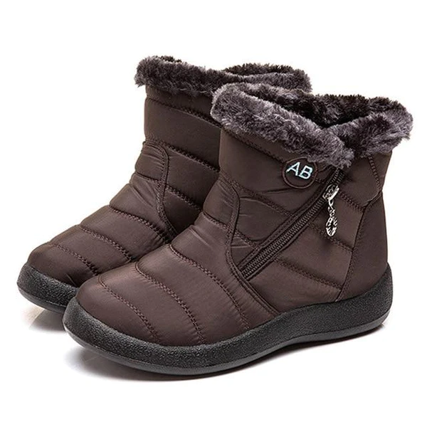 Women's Winter Boots with Soft Sole and Insulated Design