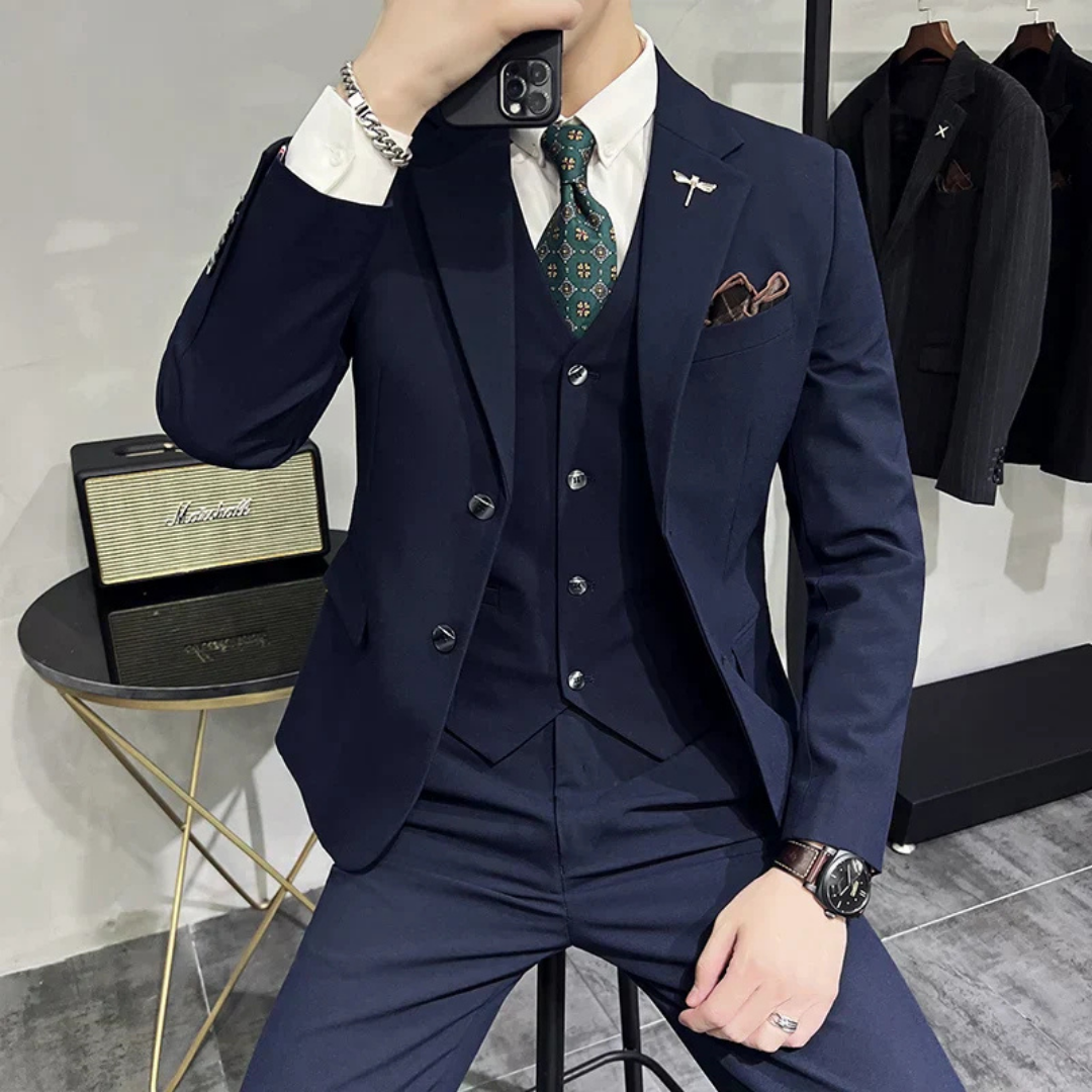 Mens Slim Three Piece Suit Set For Formal Events Elegant Coordinated Jacket Waistcoat Trousers For Professional Men