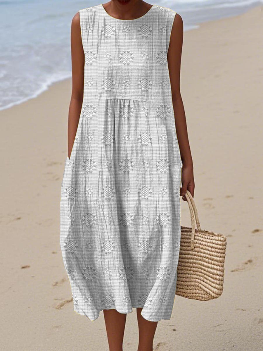 Women's Sleeveless Dress with Flowy Design and Versatile Style