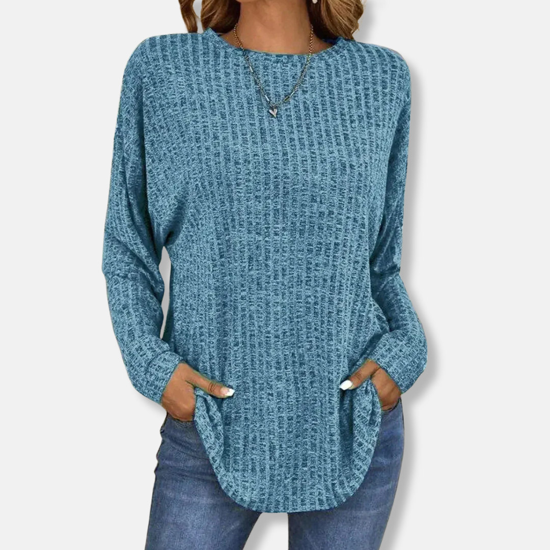 Women’s Pullover Top – Relaxed Fit – Ribbed Knit – Long Sleeve – Curved Hem