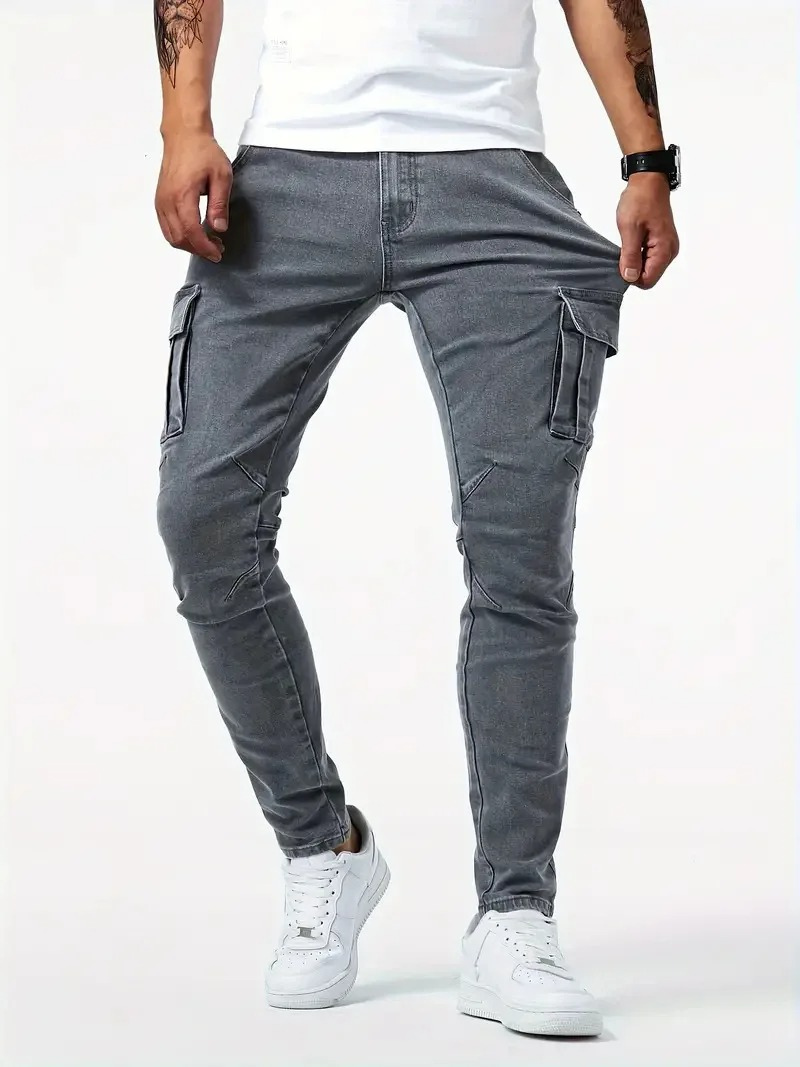 Men's Slim Fit Cargo Trousers For Work And Travel With Practical Pockets And Tapered Leg