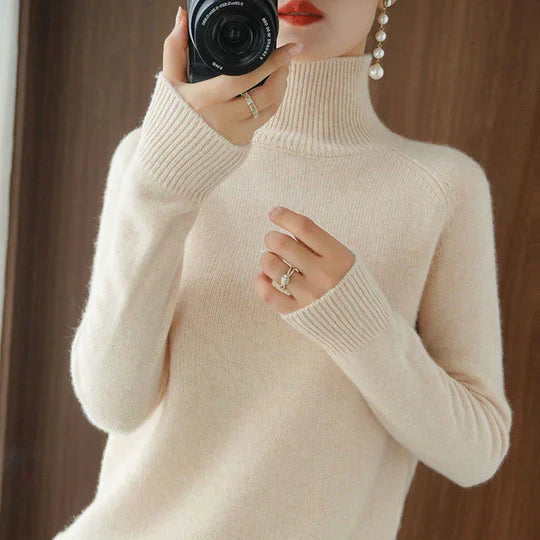 Flynni | Women's turtleneck sweater