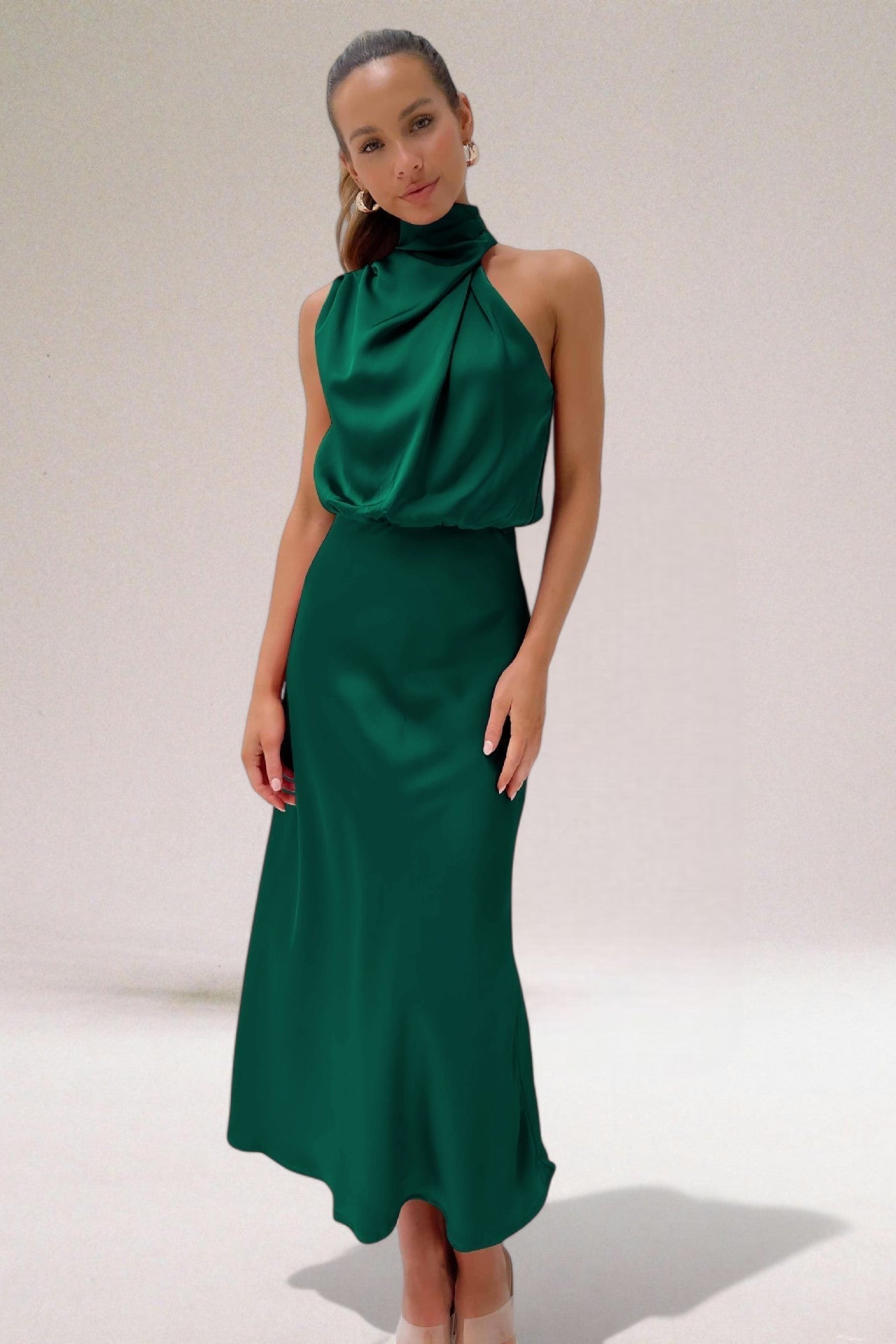 Women's Halter Neck Dress with Adjustable Straps and Flowy Design