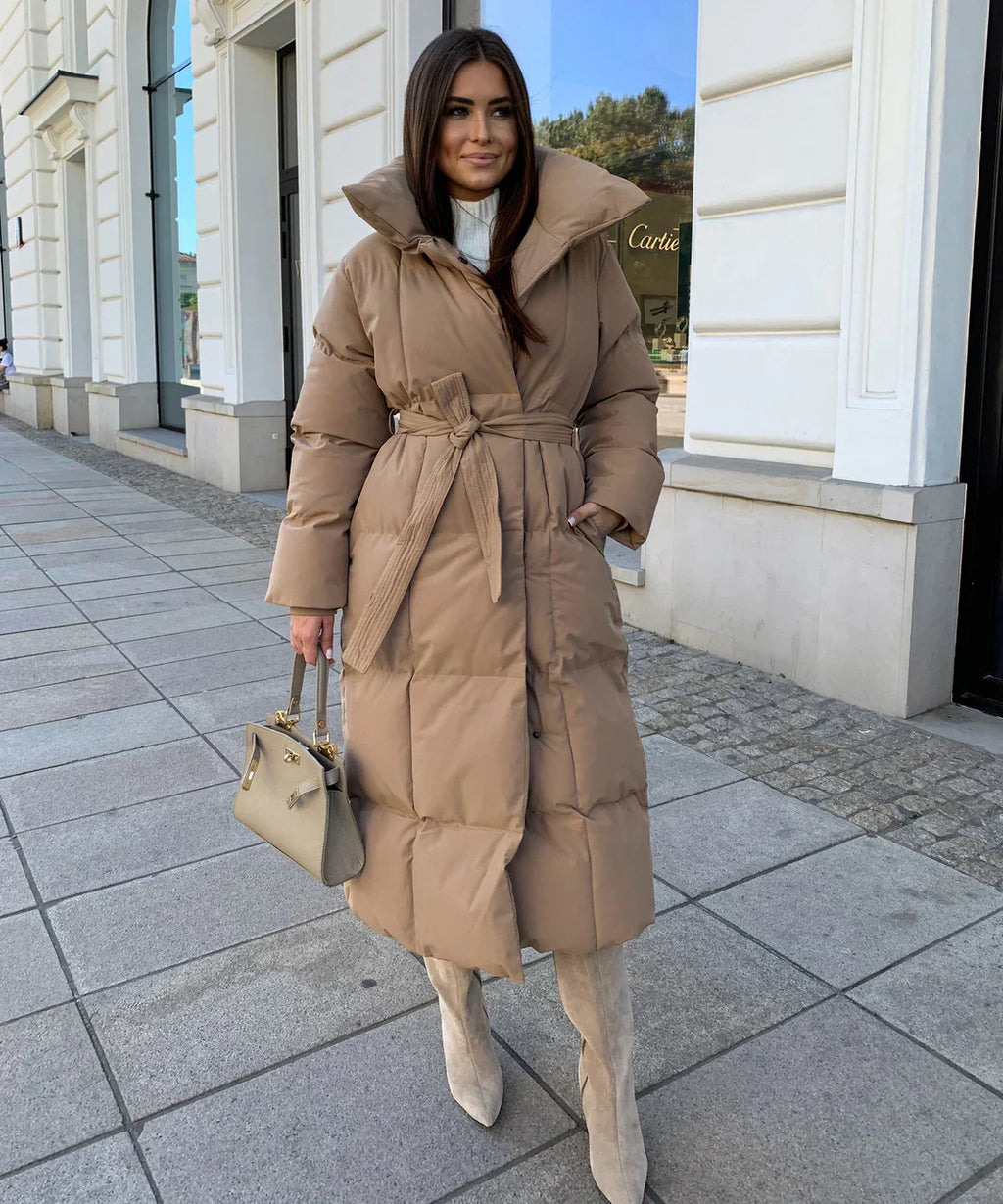 Elegant long belted coat for women – Chic and warm outerwear