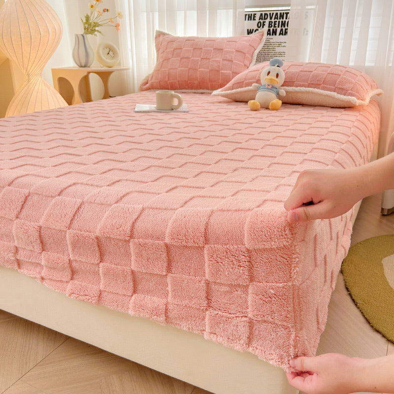Quilted Velvet Fitted Sheet with Soft Texture