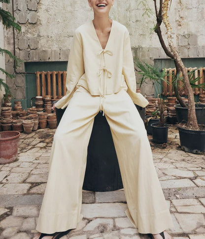 Wide pants & top with tie