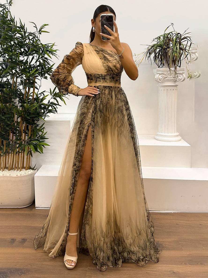 Adeline | Long Printed Dress With Split Tulle Flowers – Elegance And Refinement