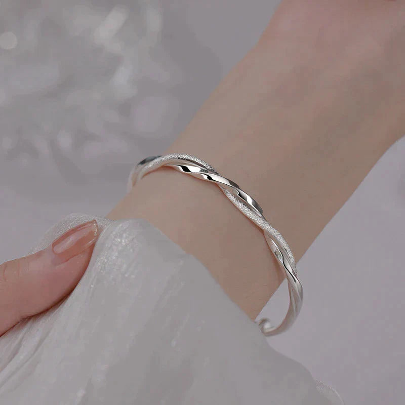 TrendAura | Twisted Silver Bracelet - TrendAura