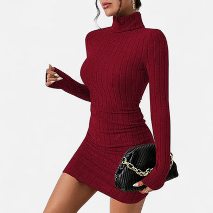 Ancienne Monde | Short Fitted Dress for Women – Elegant Support for Summer Evenings