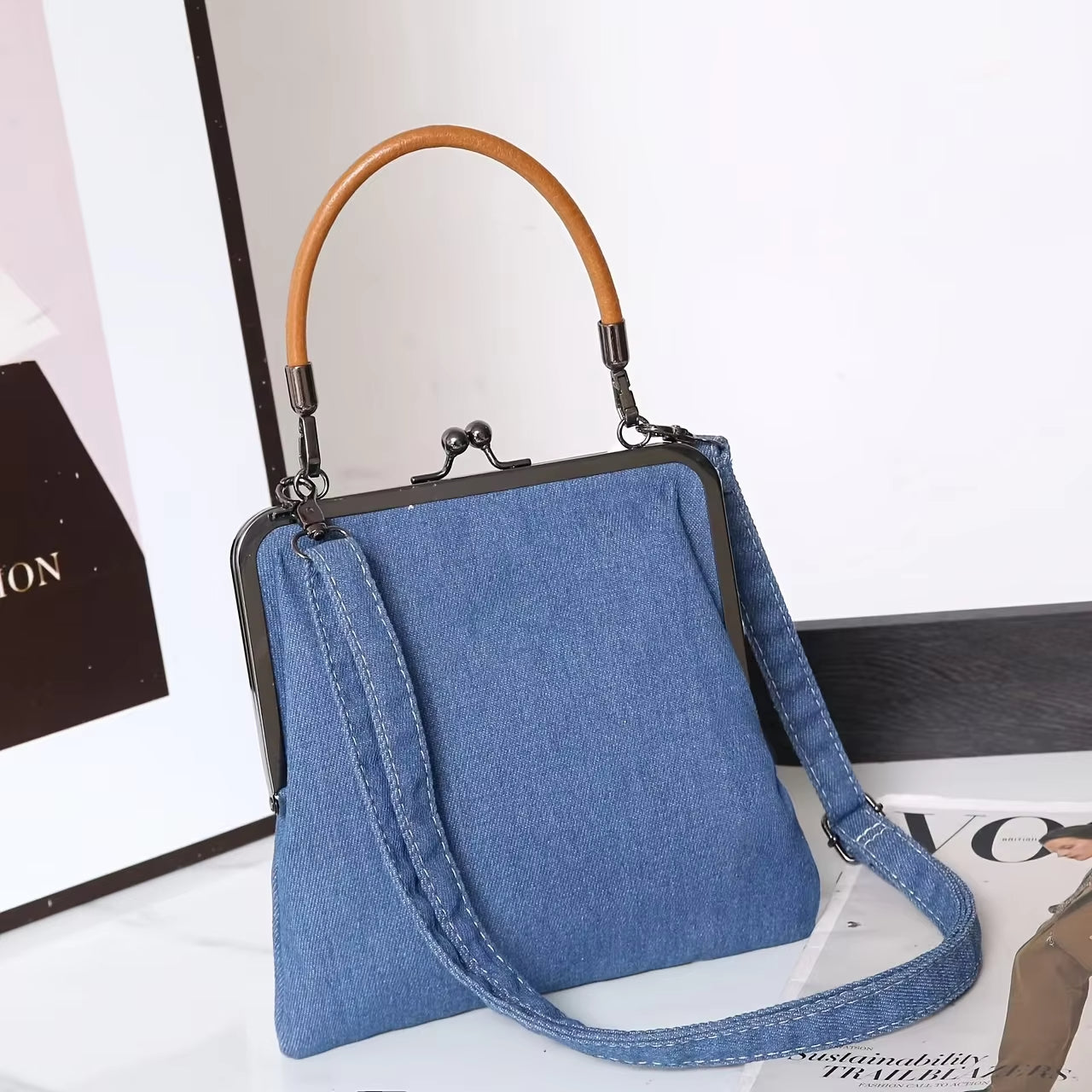 TrendAura Isla Structured Frame Handbag - Kiss Lock Closure Metal Frame For Classic Charm And Shape