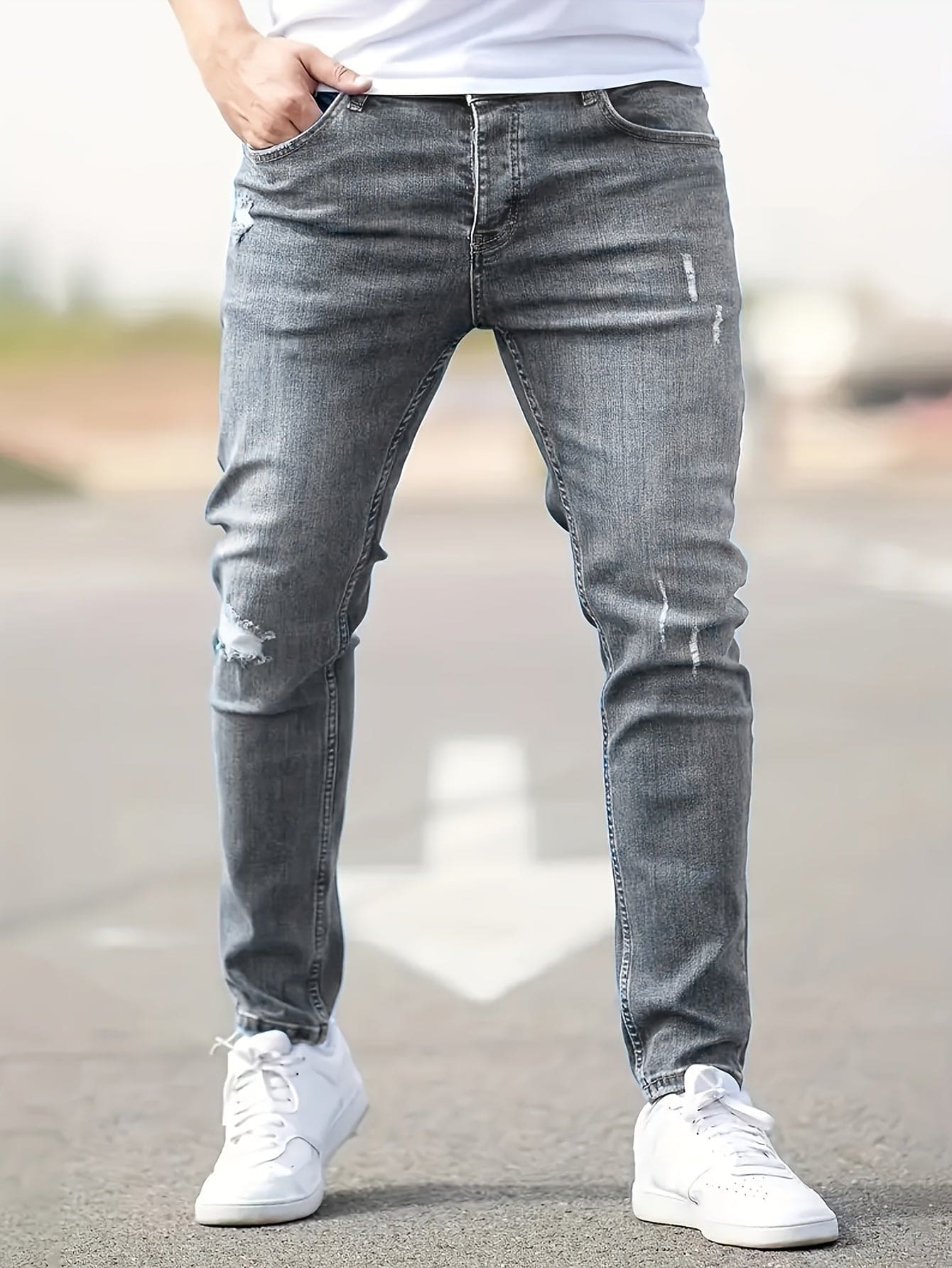 Slim Fit Jeans For Men With Defined Silhouette And Five Pocket Design Versatile Everyday Wear