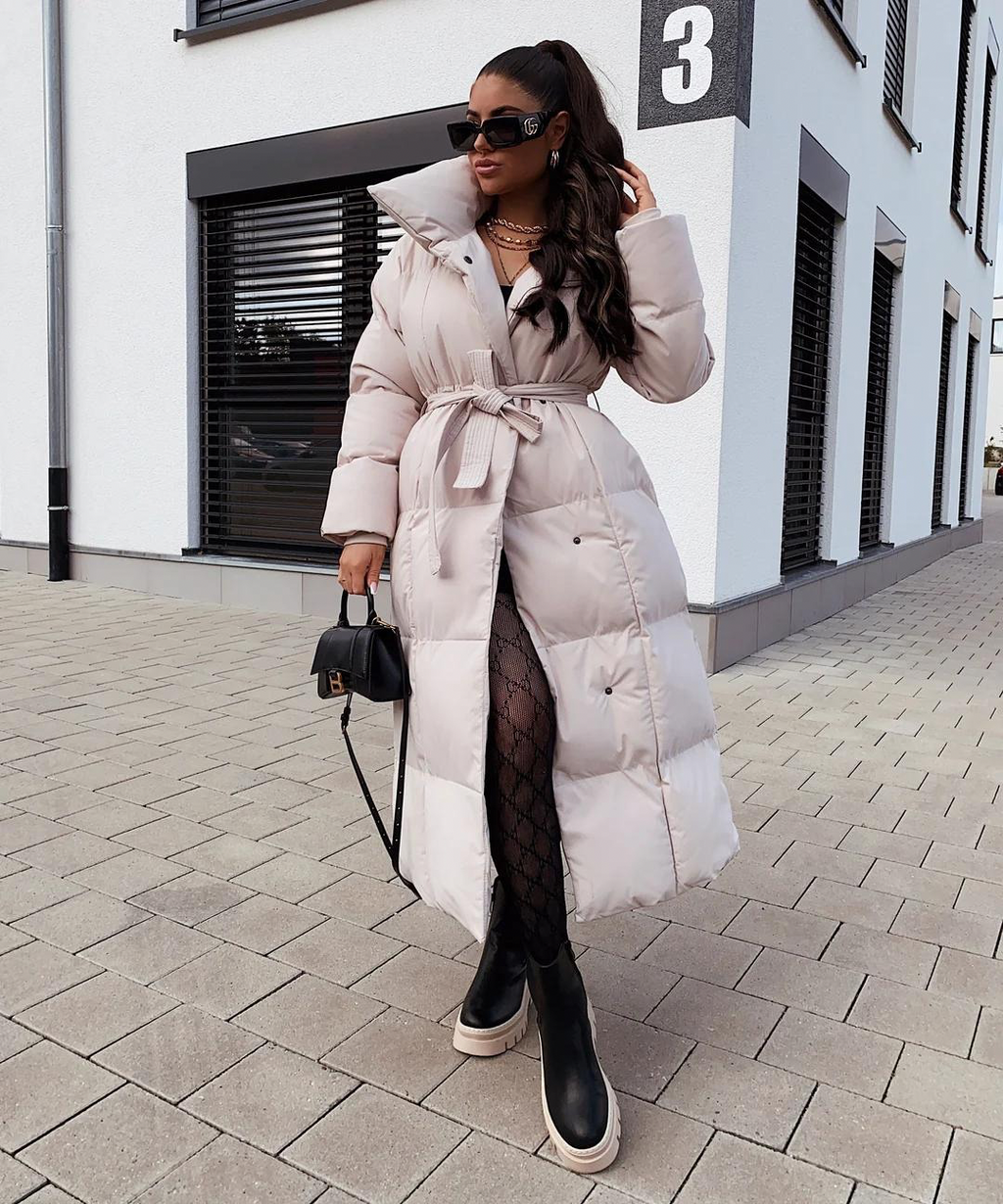 Elegant long belted coat for women – Chic and warm outerwear