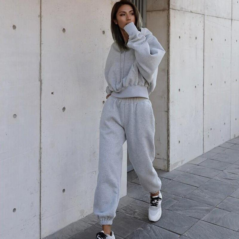 Comfortable oversized loungewear set for women