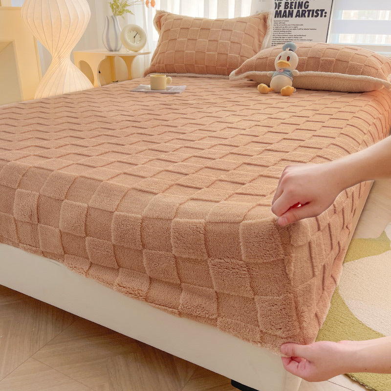 Quilted Velvet Fitted Sheet with Soft Texture