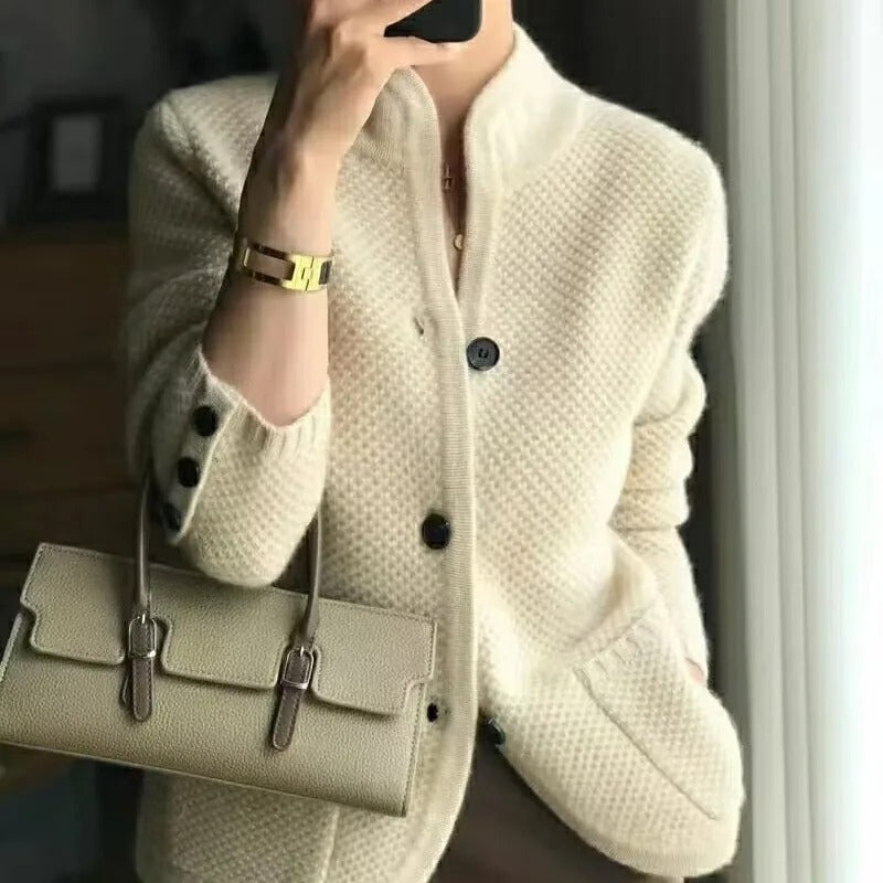  - TrendAura