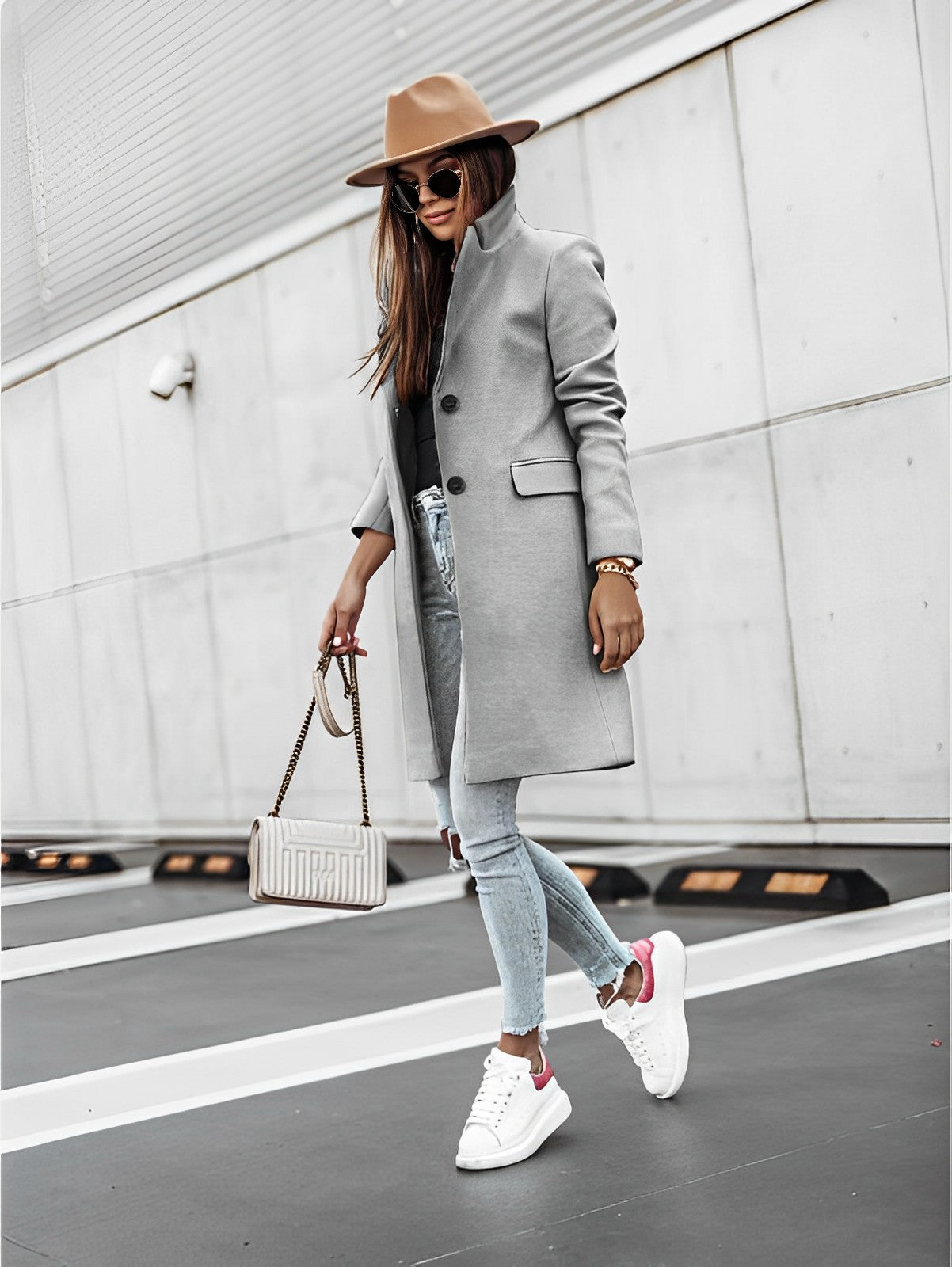 Cozy Oversized Long Sleeve Coat For Women With 2 Button Closure And Soft Knit Comfort