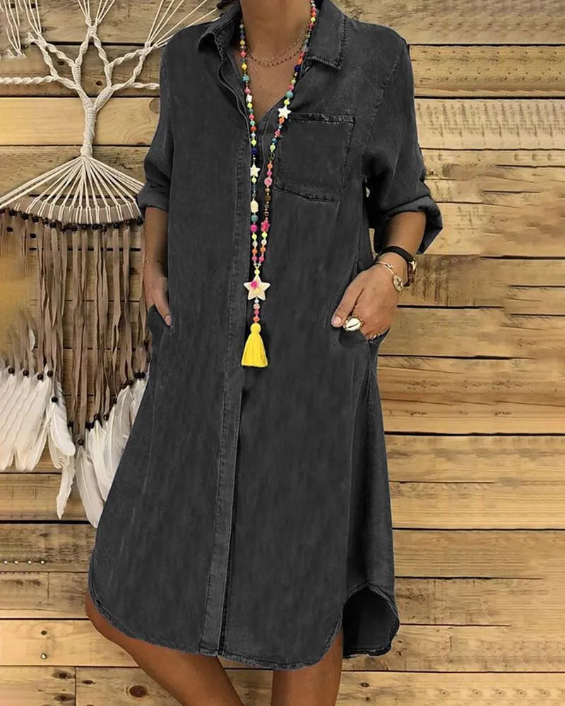 Women's Shirt Dress - Loose Fit - Button Closure - Three-Quarter Sleeves - Casual Look