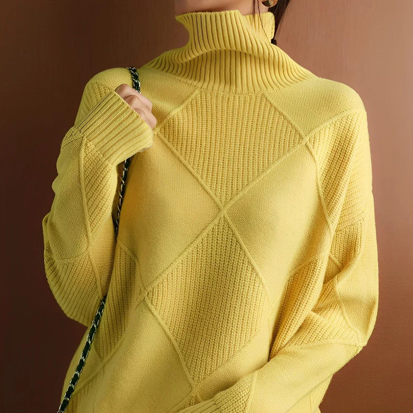 Marie Cashmere Turtleneck Sweater for Women Luxurious Winter Knit Timeless Sophistication