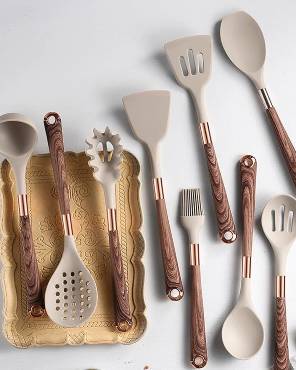 Kitchen utensil set - Cuivra - Non-stick kitchen tools - Wooden handle - TrendAura