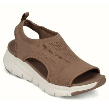 Women's sandals - Sporty slip-on - Breathable mesh - Cushioned sole