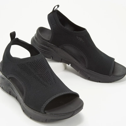 Women's sandals - Sporty slip-on - Breathable mesh - Cushioned sole