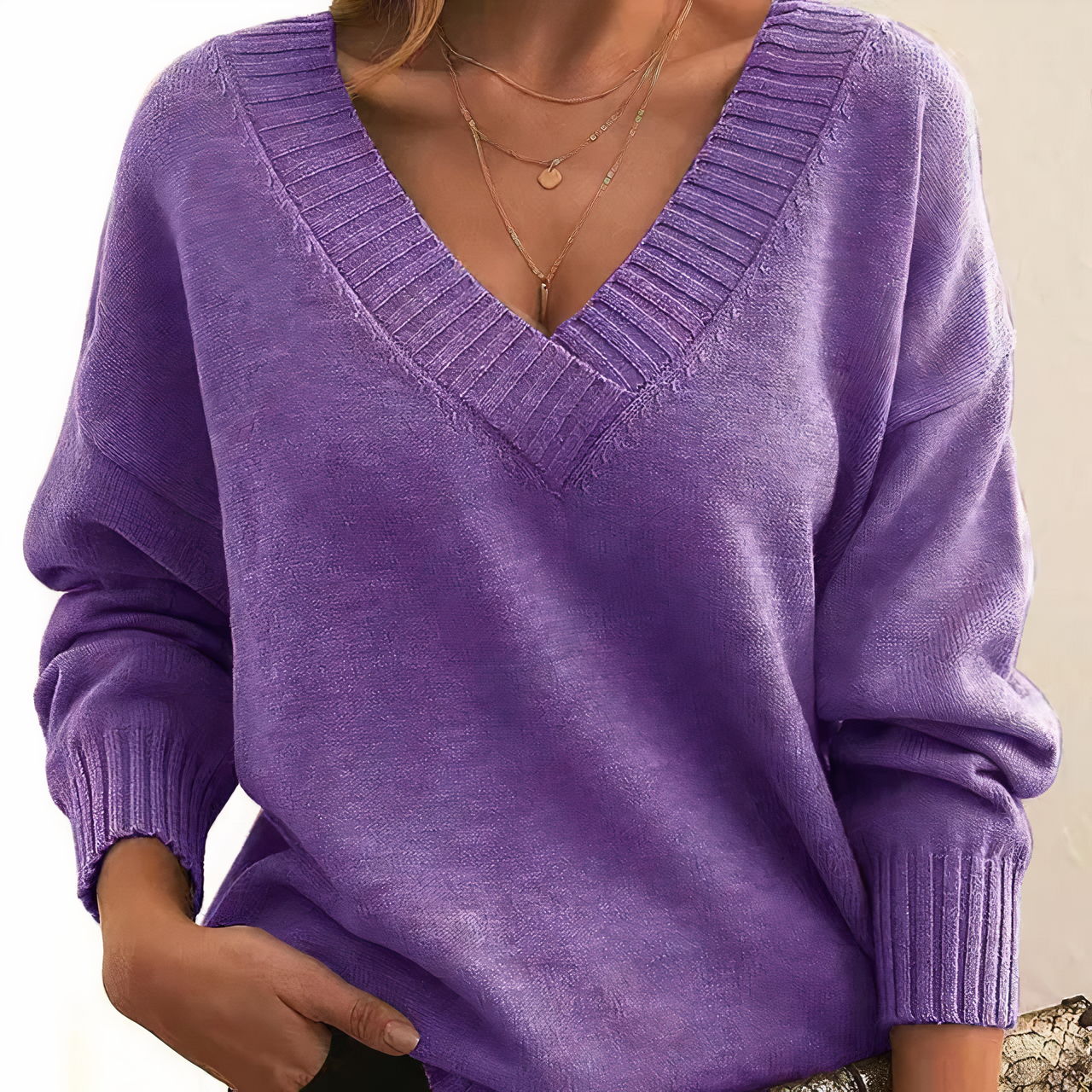 Women's V-neck Sweater | Long Sleeves