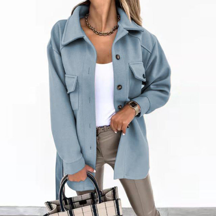 Elegant and casual jacket with zipper and stylish cut - Women