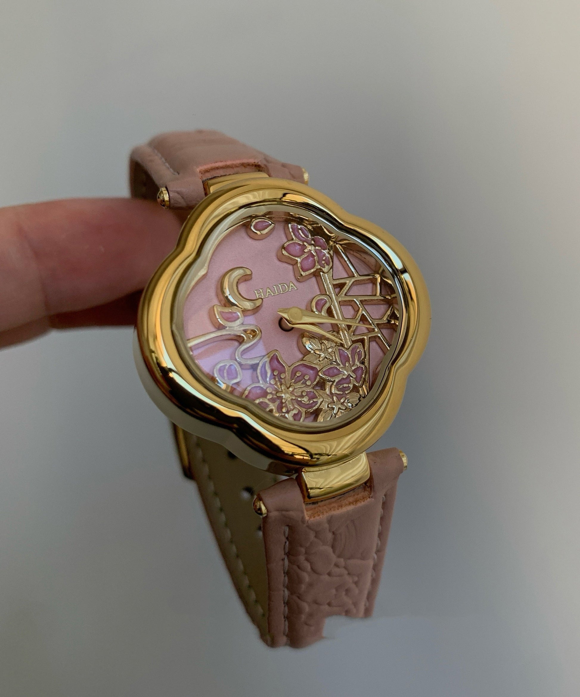 Montres à quartz en cuir de vachette rose Art - TrendAura