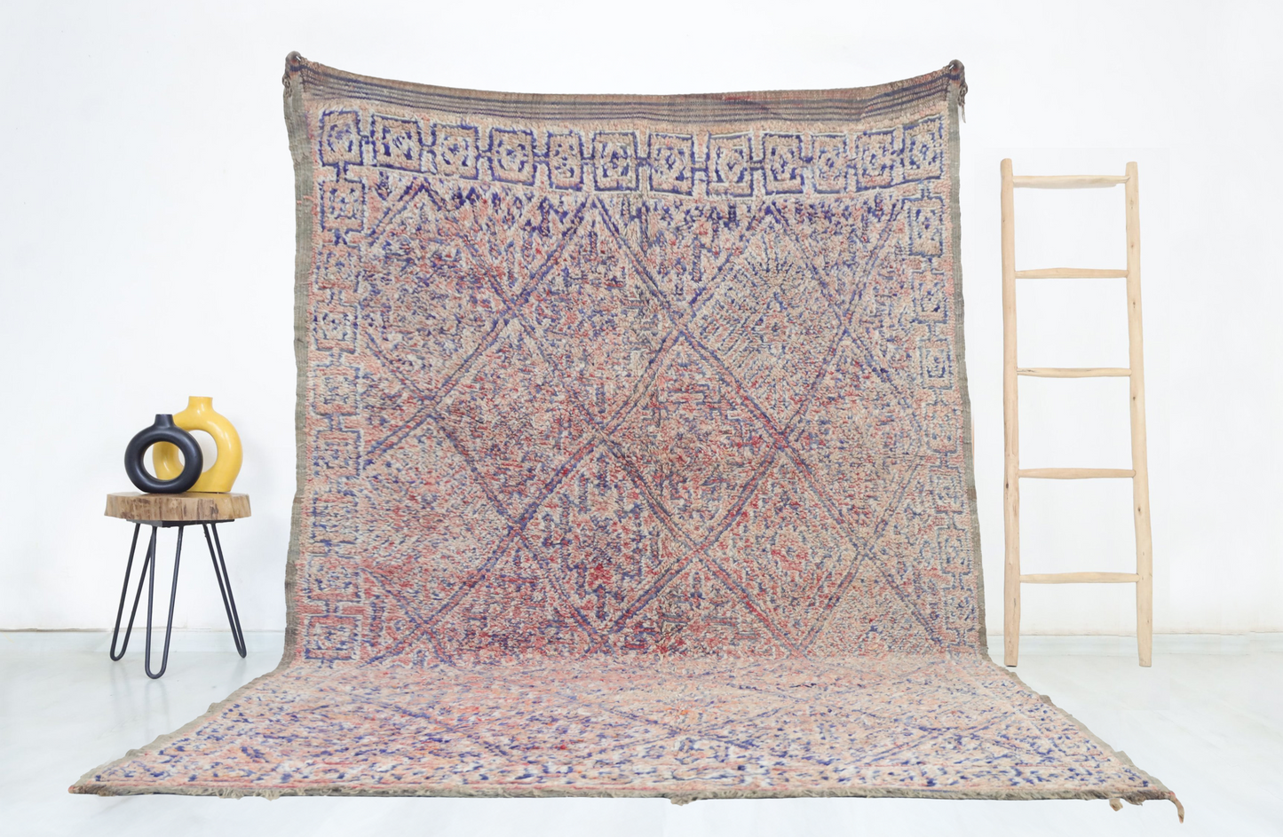 Aṣil Vintage Moroccan Rug 6'1" x 11' - TrendAura