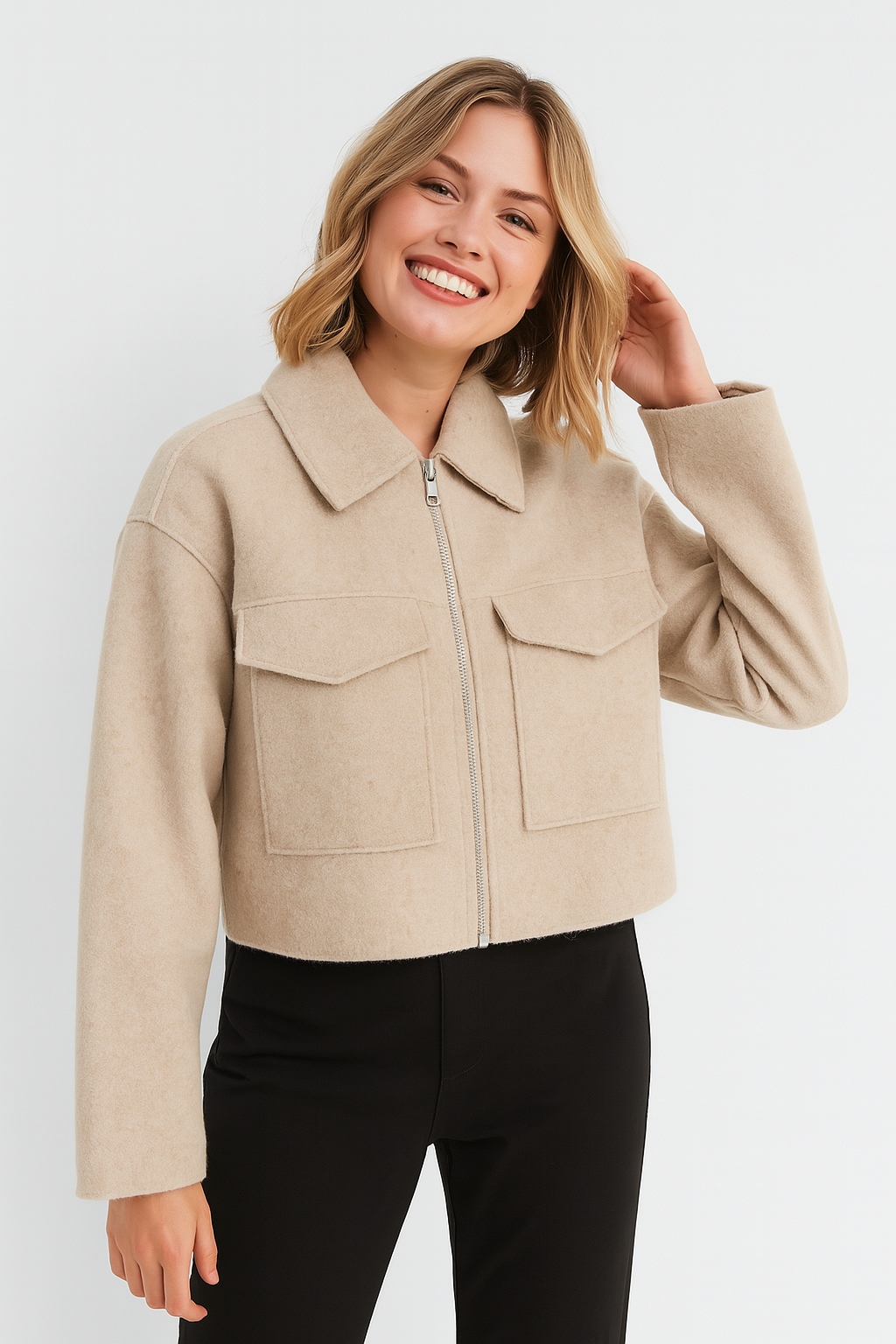Short jacket with zipper and pockets