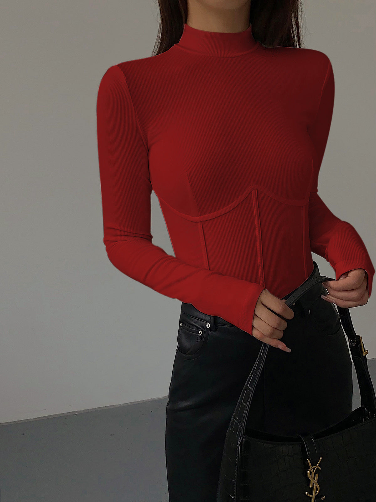 Evi | Classic Slim Fit T-Shirt for Women