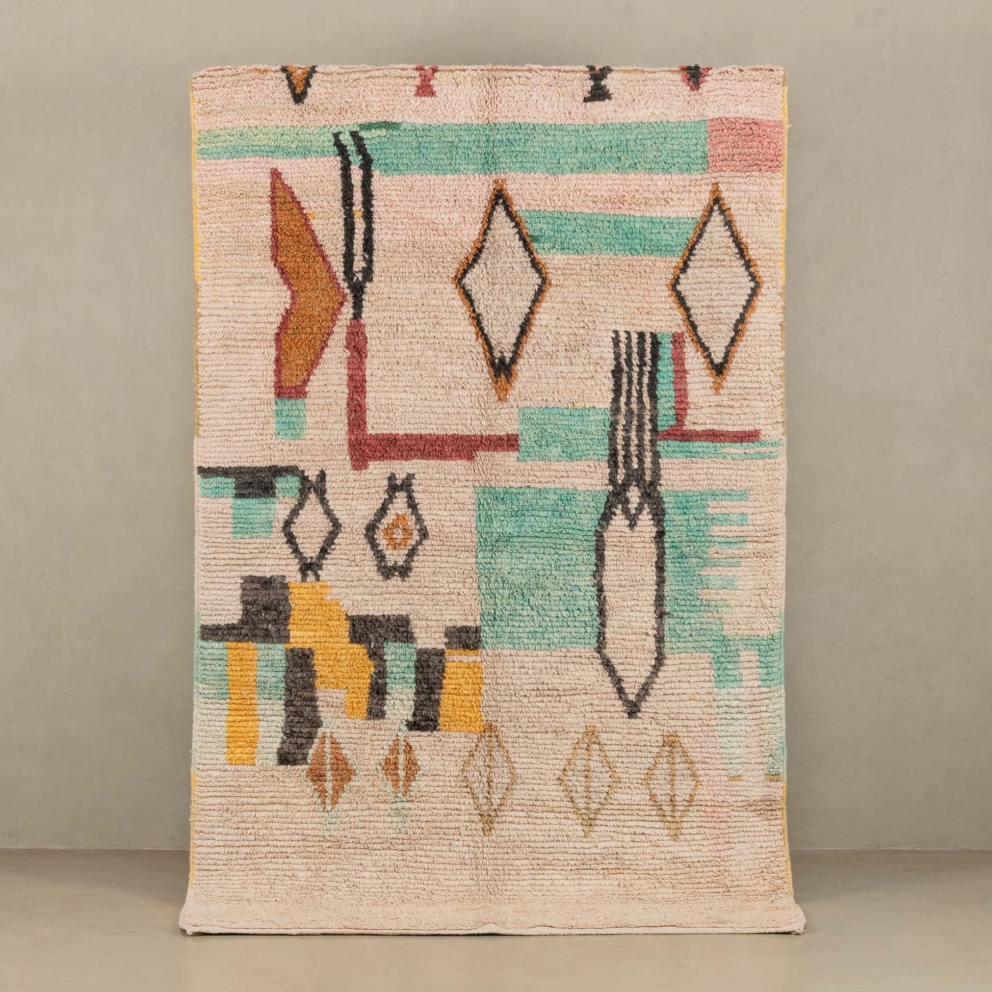 Sabriya - vintage boujad rug - TrendAura